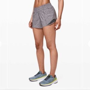 **Like new condition Lululemon athletica Heathered Gray Hotty hot Shorts